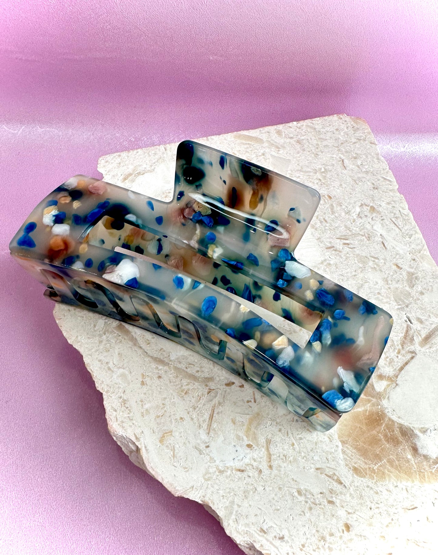 Lilly Large Clip