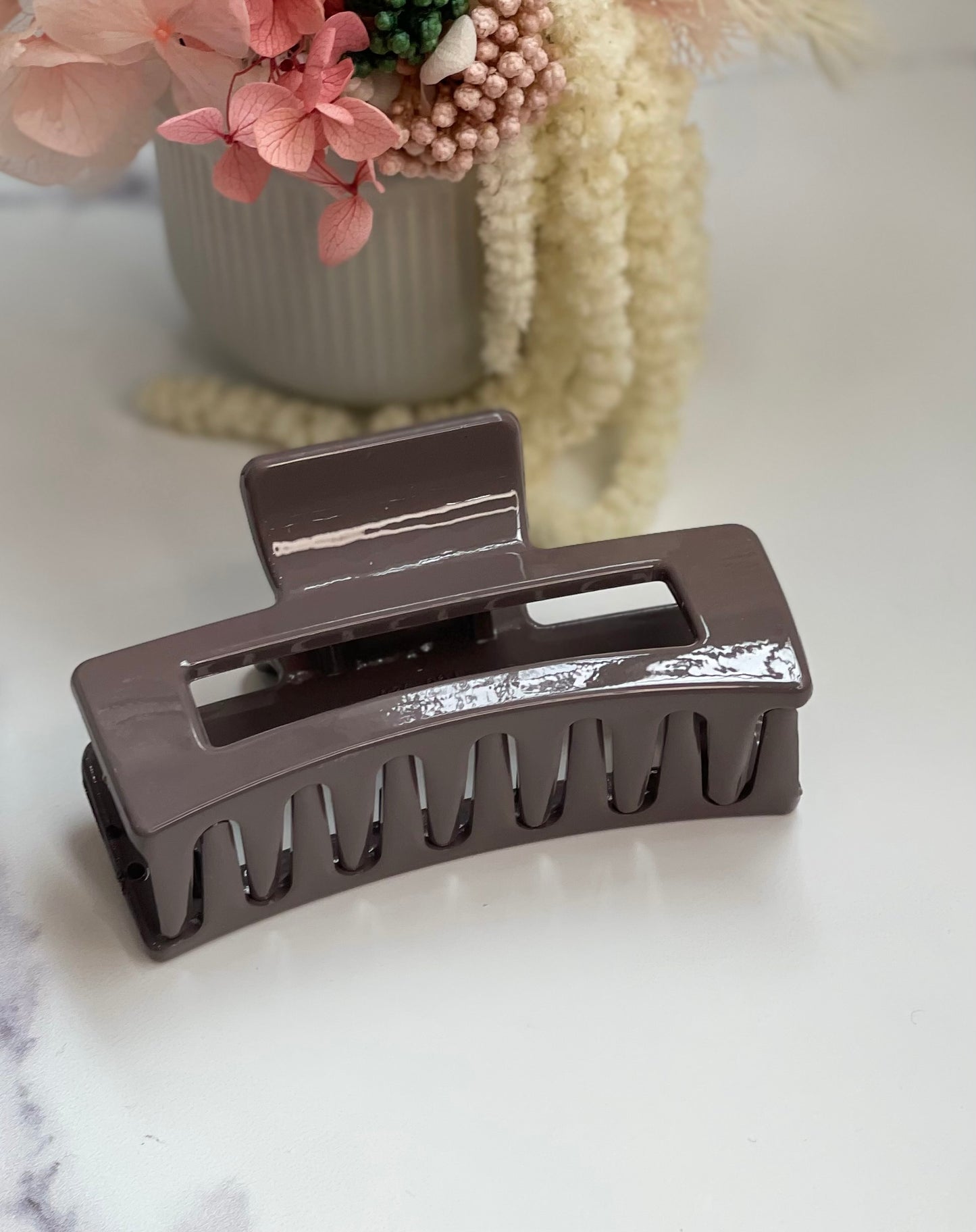 Bella Medium Clip