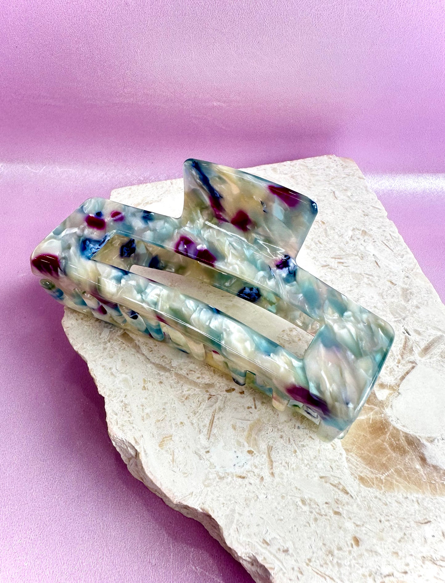 Lilly Large Clip