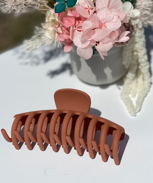 Alex 10cm Claw Clip Mocha
